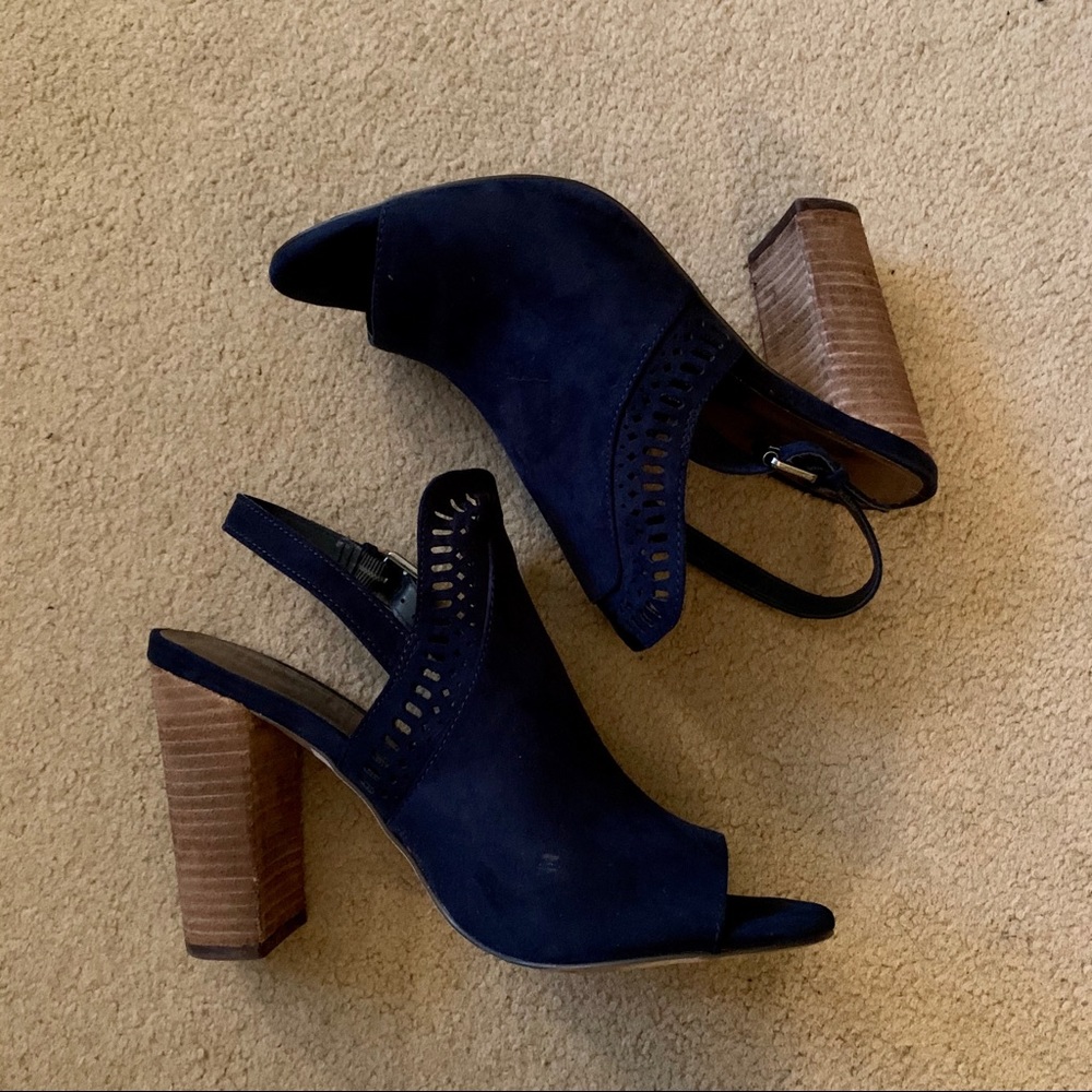 Carlos Santana Trinity Sling Backs in Navy